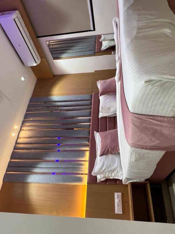 Hotel Cozzy Palace Surat Dış mekan fotoğraf